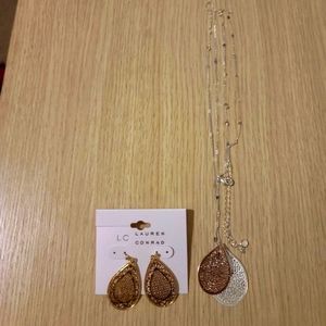 Lauren conrad earring necklace set